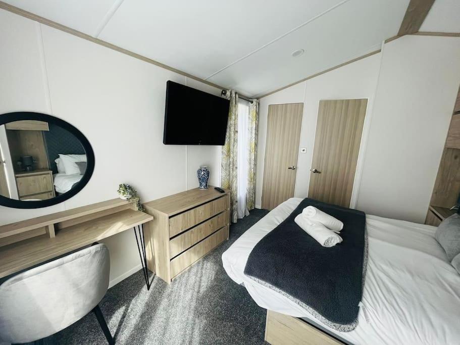 Vila Hideaway Retreat With Hot Tub York Exteriér fotografie