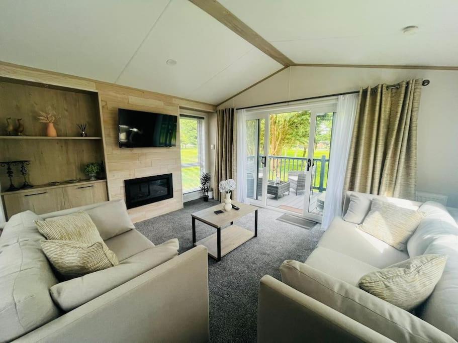 Vila Hideaway Retreat With Hot Tub York Exteriér fotografie